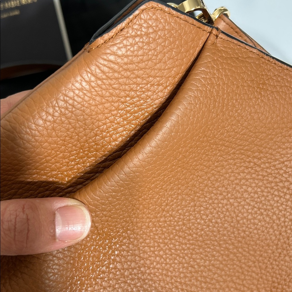 Strathberry Osette Crossbody Bag Grain Tan Pristine Minimalist - Picture 9 of 14
